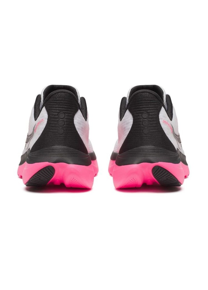 SAUCONY KINVARA 16 W