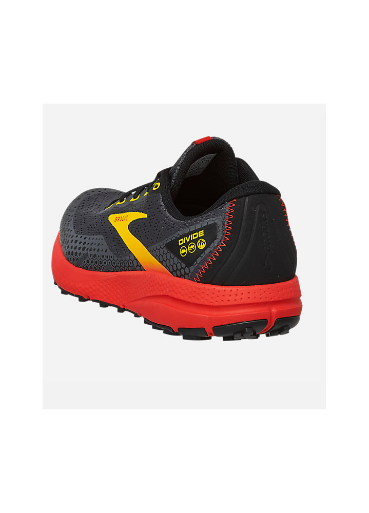 BROOKS DIVIDE 3 M