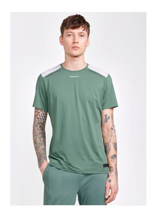 CRAFT ADV ESSENCE 2 IN 1 STRETCH SHORT M